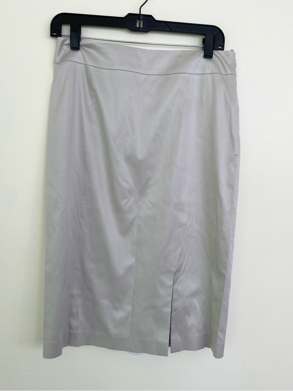 Talbots Silver Silk Blend Satin-like Pencil Skirt size 10 Old Money Minimalist
